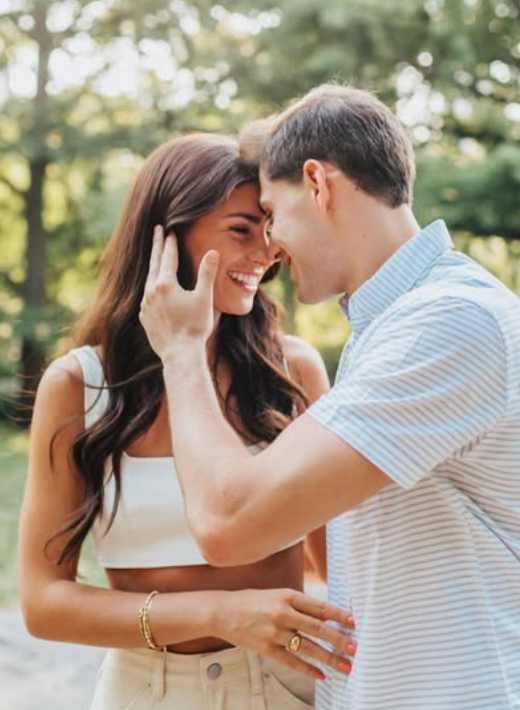 Taylor Donoghue amazon giftcard giveaway